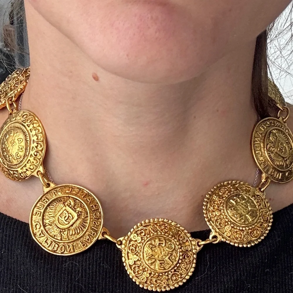 ‼️FINAL PRICE‼️ LOT 1428 Fabulous CHANEL vintage chocker
